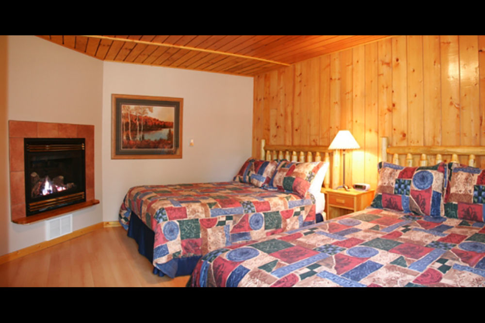 Overlander Mountain Lodge แจสเปอร์ ภายนอก รูปภาพ